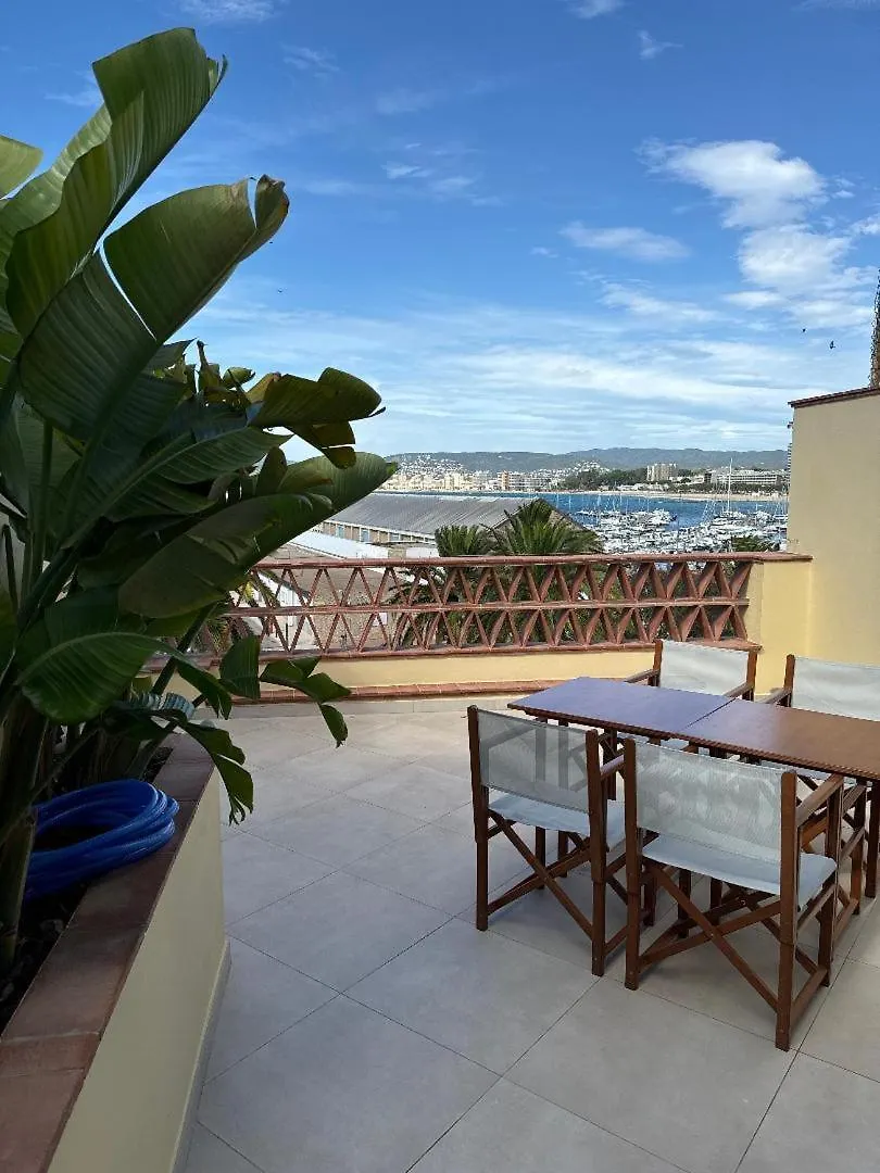 Duplex Amb Terrassa I Vistes Al Mar By Apartaments La Catifa Palamós