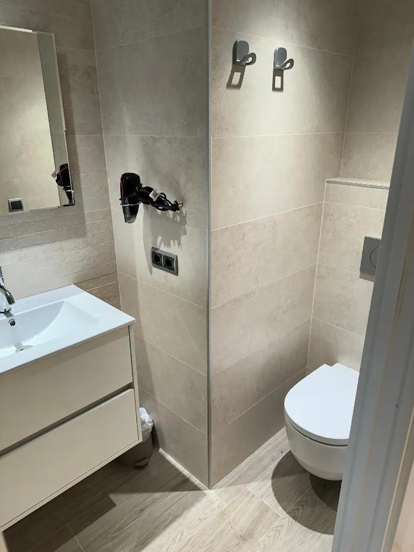 Duplex Amb Terrassa I Vistes Al Mar By Apartaments La Catifa Palamós Spagna